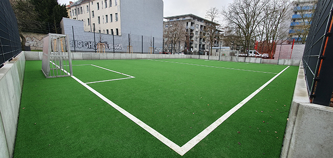 9980 1 Spielplatz Zobeltitzstrasse2