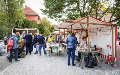 Eröffnung des Rosengartens mit Festakt und Nachbarschaftsfest